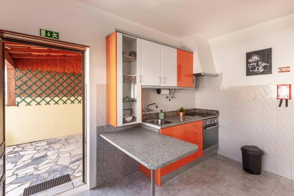Ninestories Baleal Villa Ferrel  Luaran gambar